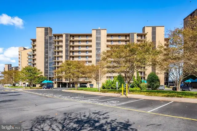 609 Chesapeake House Rd, Bethany Beach