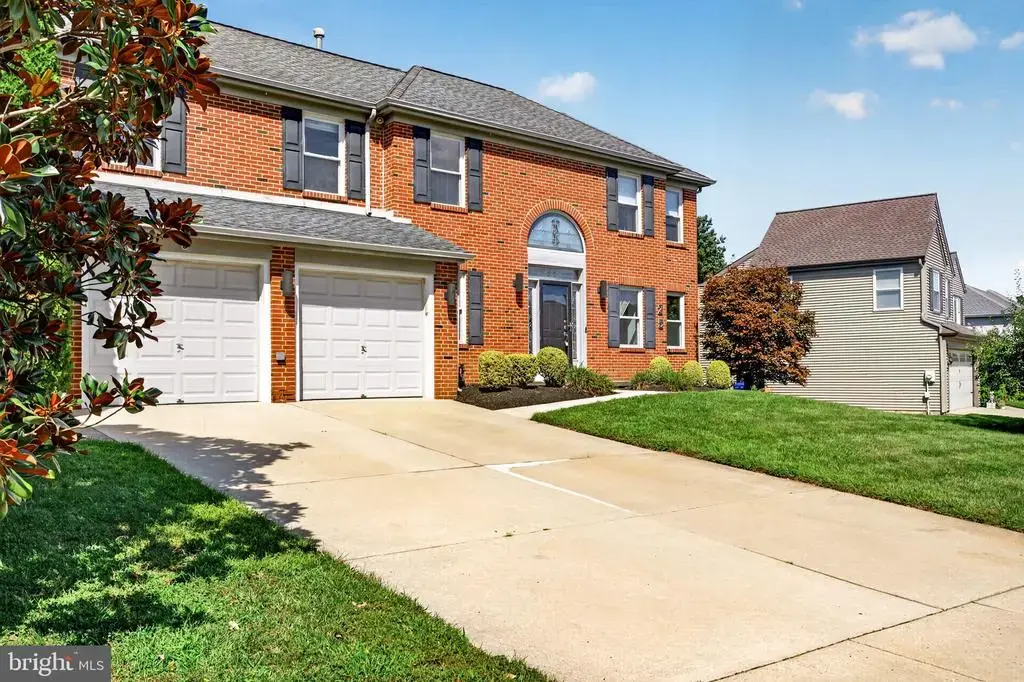 25 Dominion Dr, MARLTON