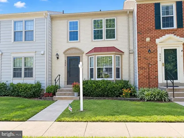 5406 New London Dr, Fairfax