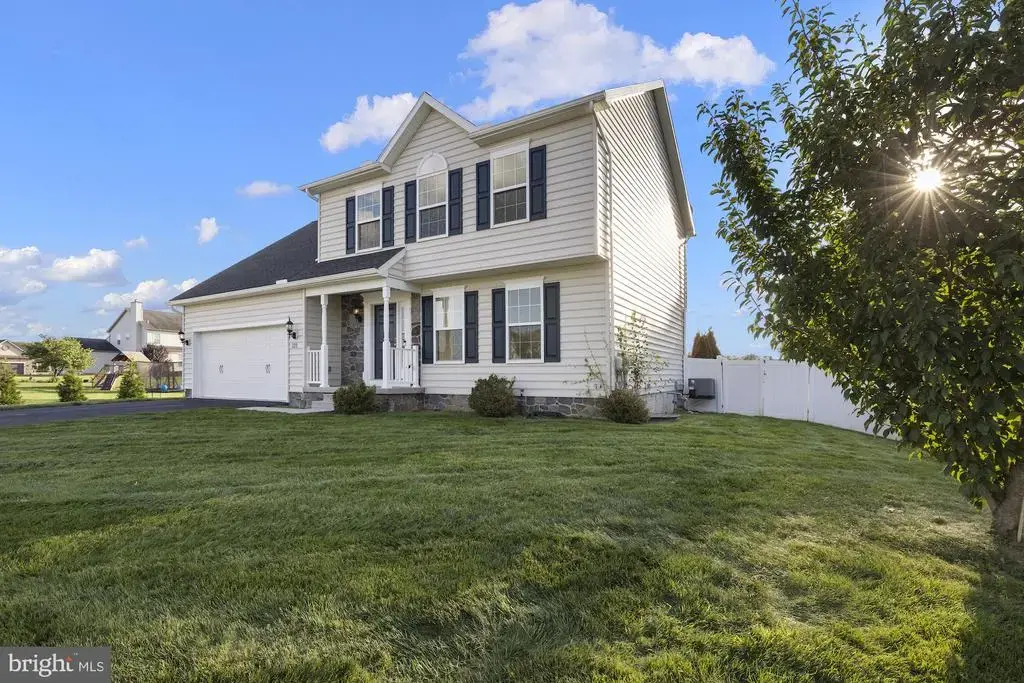 320 Friendly Dr, HANOVER