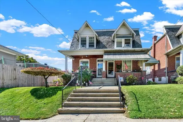 1514 Locust St, Reading