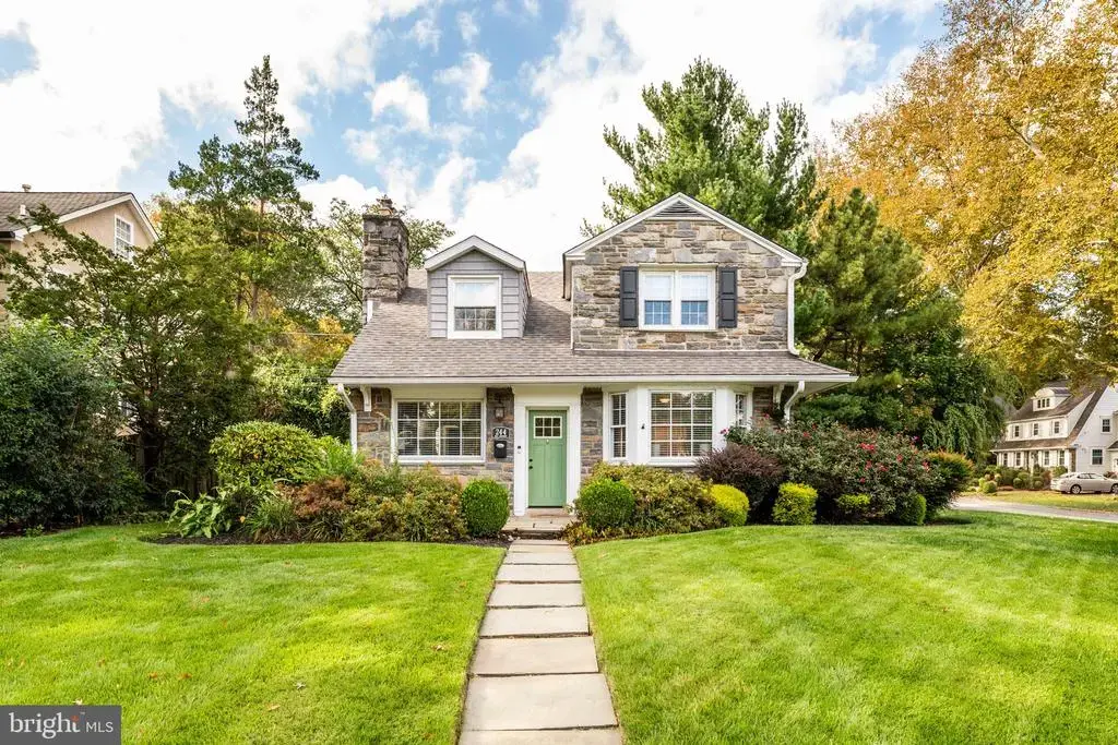 244 W Hathaway Ln, ARDMORE