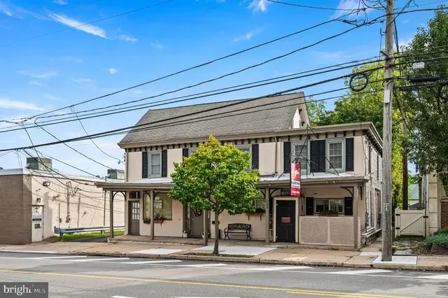 1538 Bethlehem Pike, Flourtown