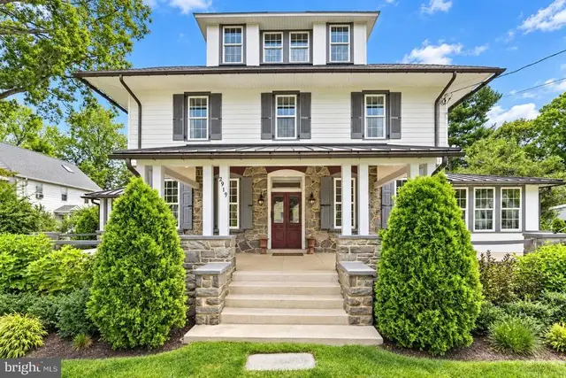 2919 Mapleshade Rd, Ardmore