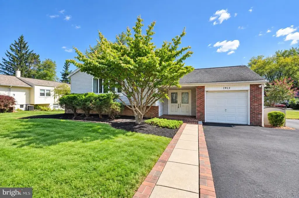 1911 Bridgetown Pike, FEASTERVILLE TREVOSE