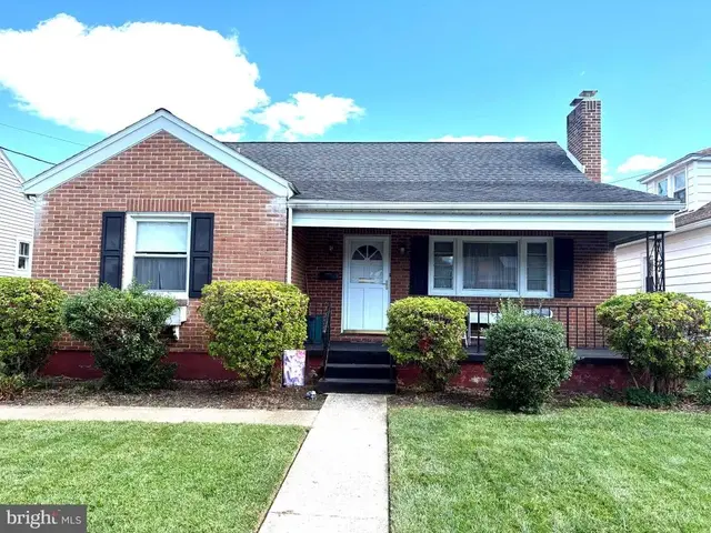 325 Franklin St, Carlisle