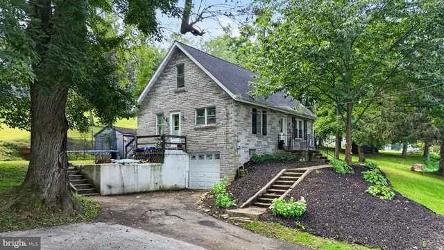 5124 Strasburg Rd, Kinzers