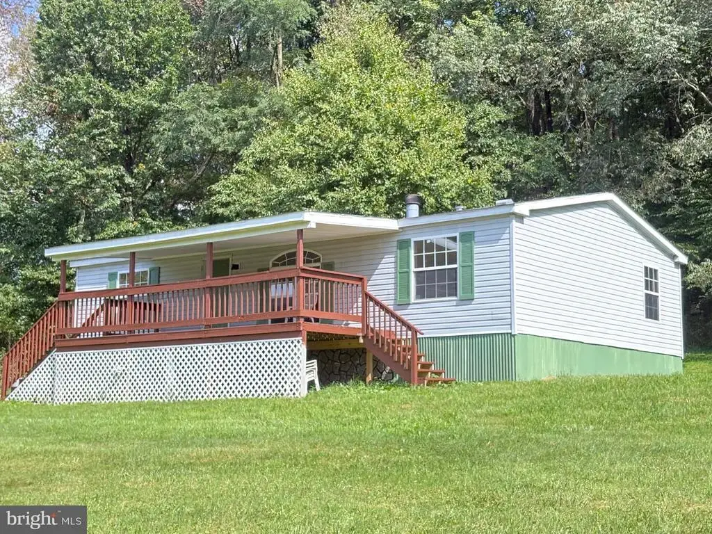 232 Seaford Ln, BRUCETON MILLS