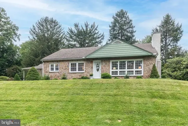 1392 E Boot Rd, West Chester
