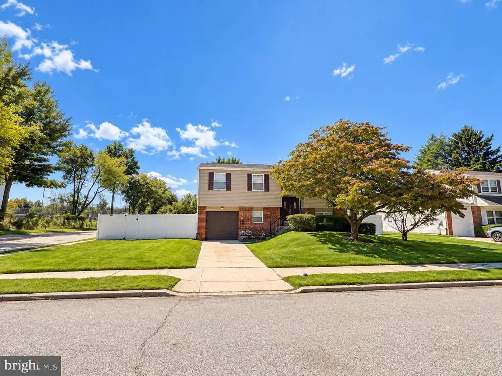 8600 Cathedral Cir, PHILADELPHIA