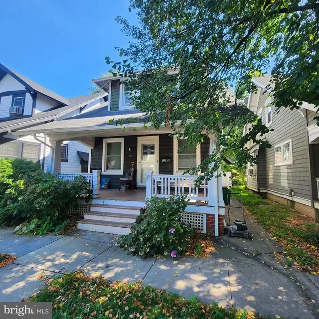 932 Wayne Ave, York