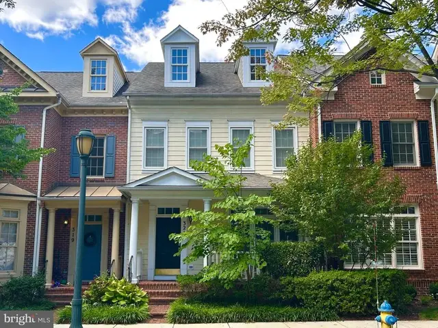 321 Casey Ln, Rockville