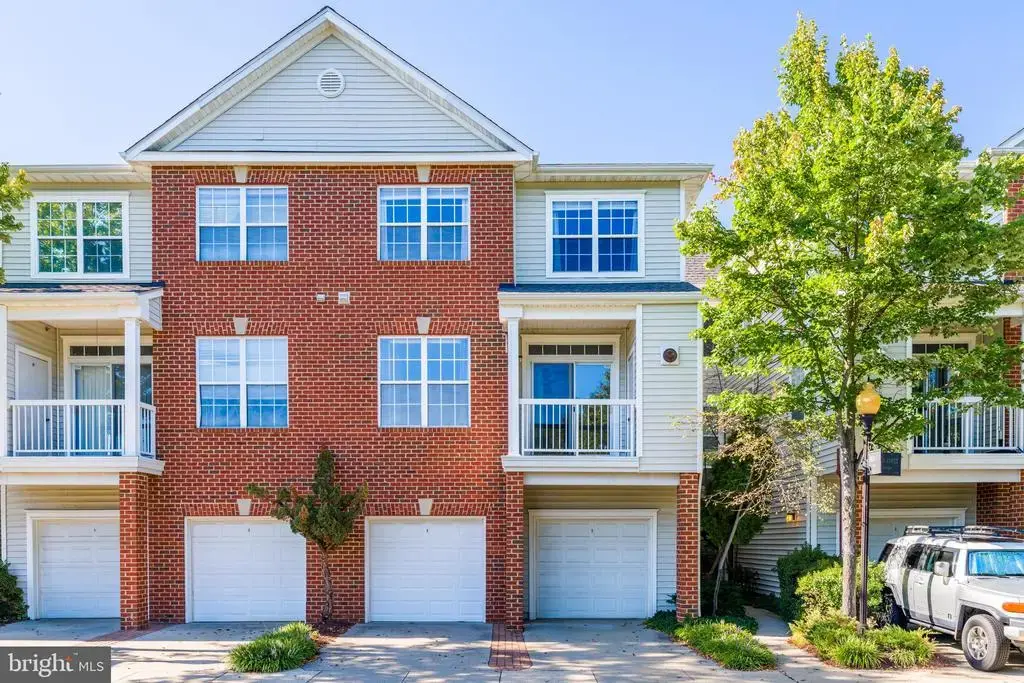 13034 Cabin Creek Rd, HERNDON