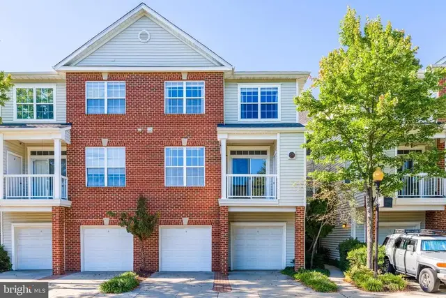 13034 Cabin Creek Rd, Herndon