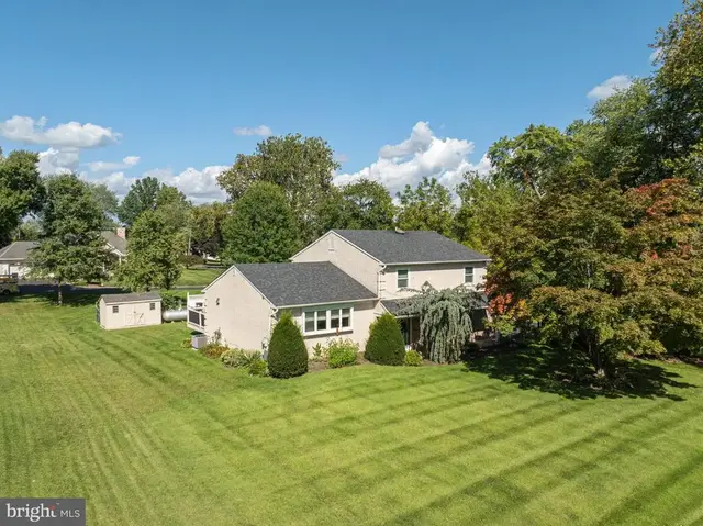1053 Florida Ave, Bensalem