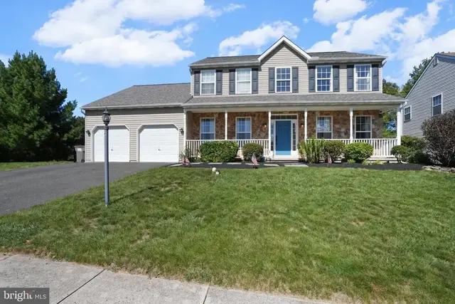 35 Pine Tree Dr #, Royersford