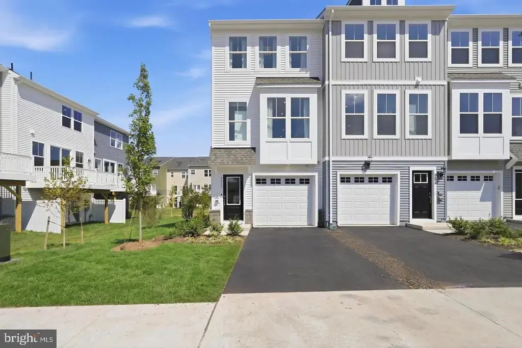 10792 Pennywell Garden Rd, MANASSAS
