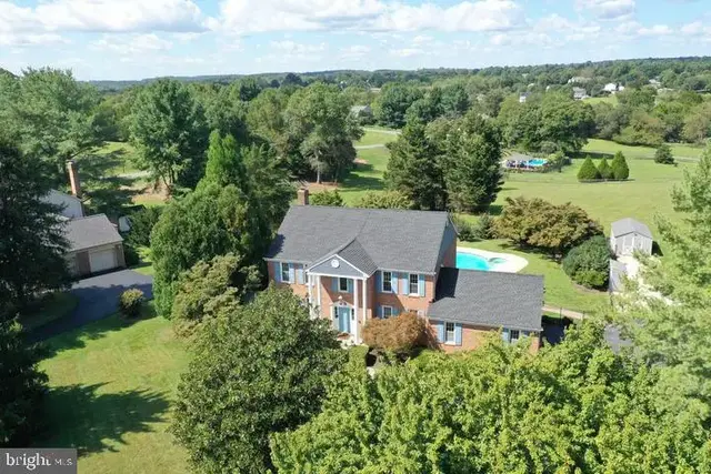 21704 Stableview Dr, Gaithersburg