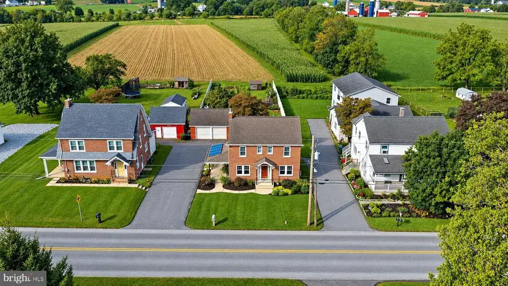 92 N Ronks Rd, RONKS