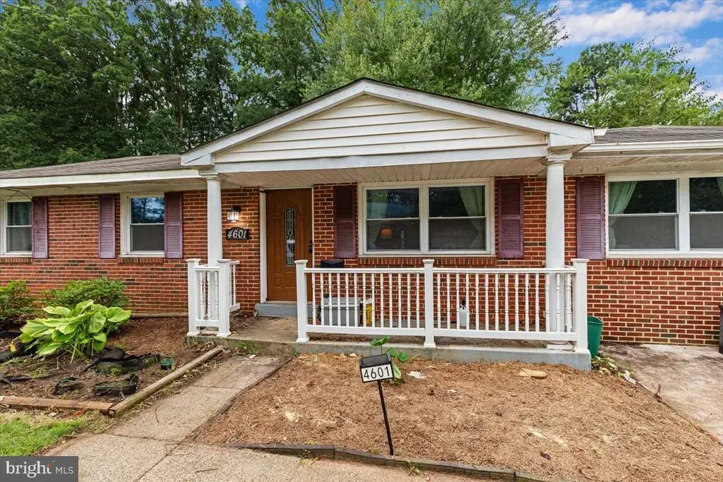 4601 Eastlawn Ave, WOODBRIDGE