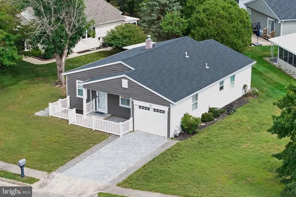 15 Leighton Ct, TOMS RIVER