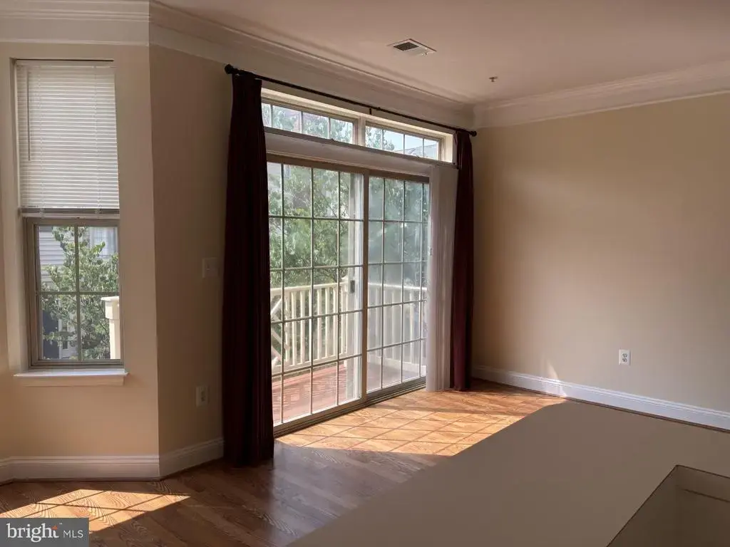 21156 Domain Ter, STERLING
