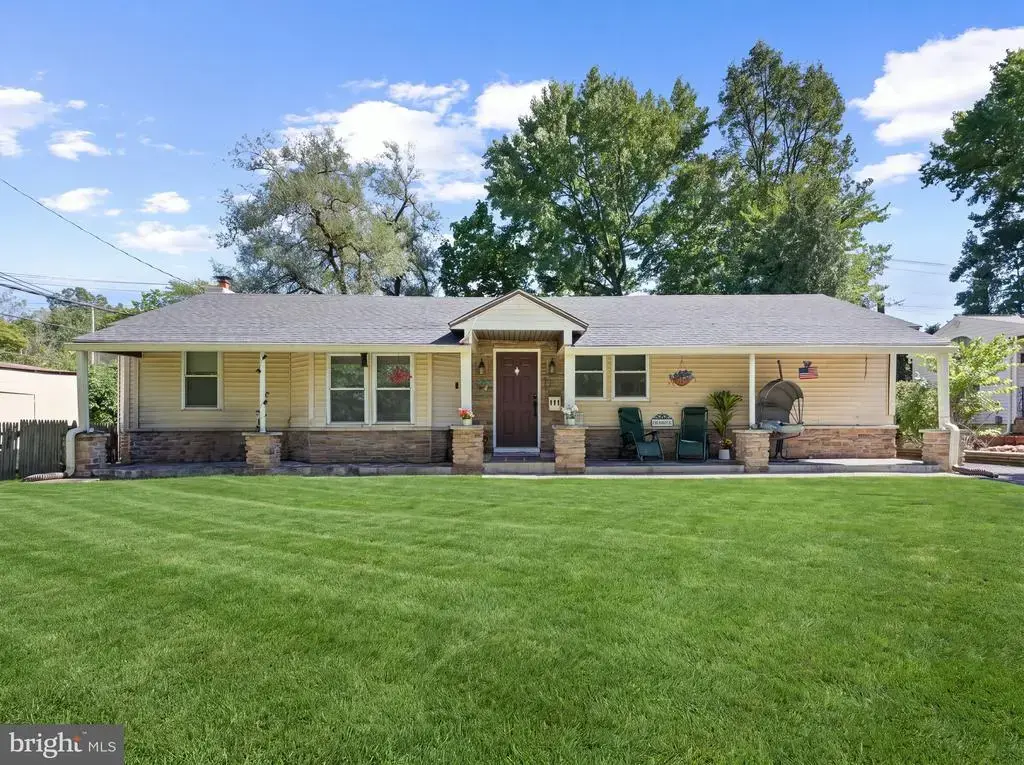 111 Holyoke Ave, SOMERDALE