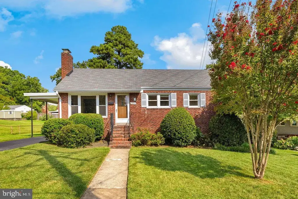 2510 Dawn Dr, ALEXANDRIA