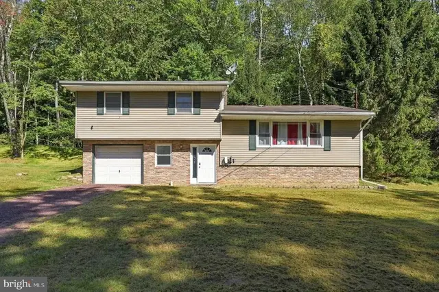 2358 Buck Mountain Rd, Weatherly