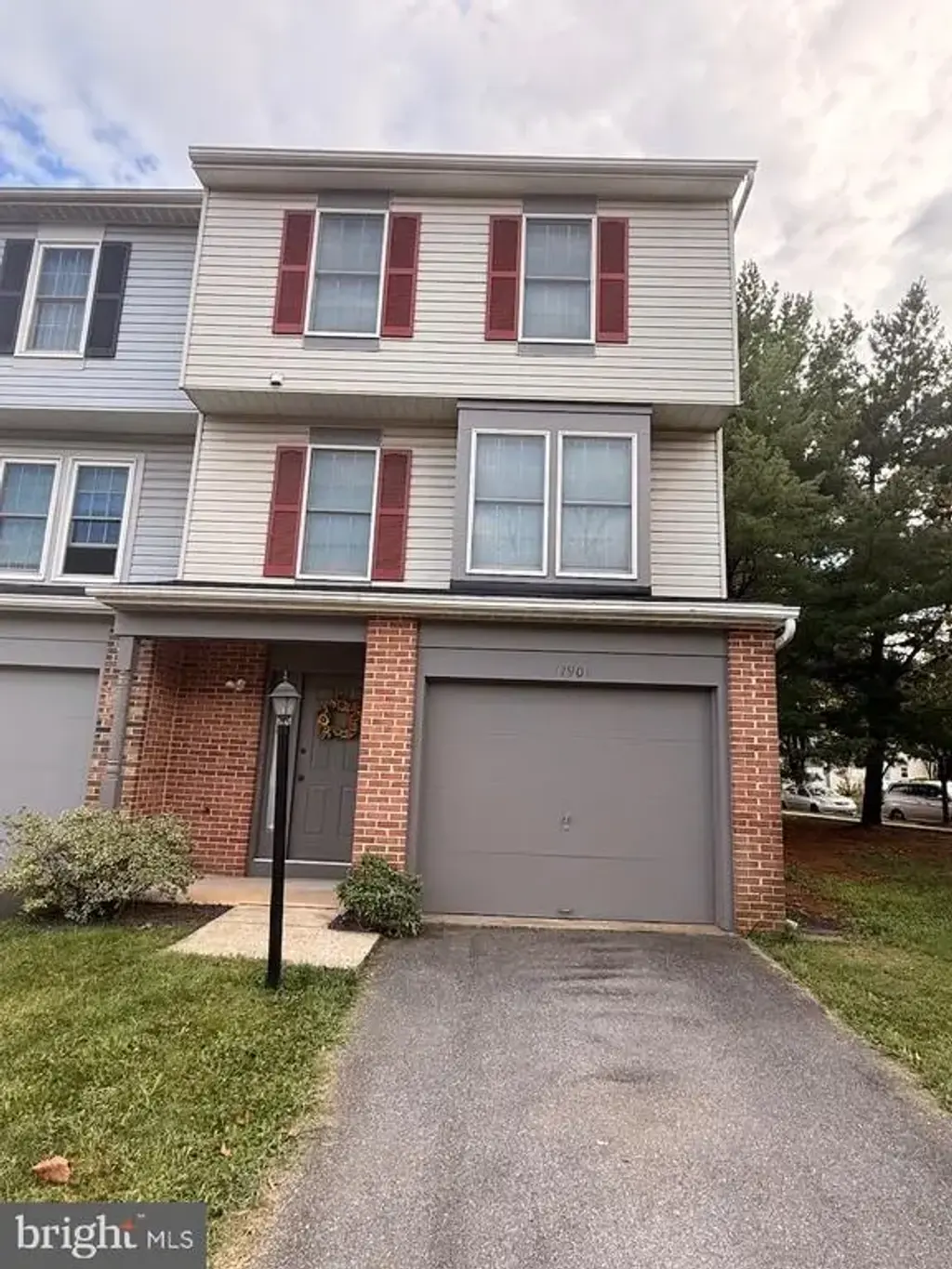 17901 Cottonwood Ter, GAITHERSBURG