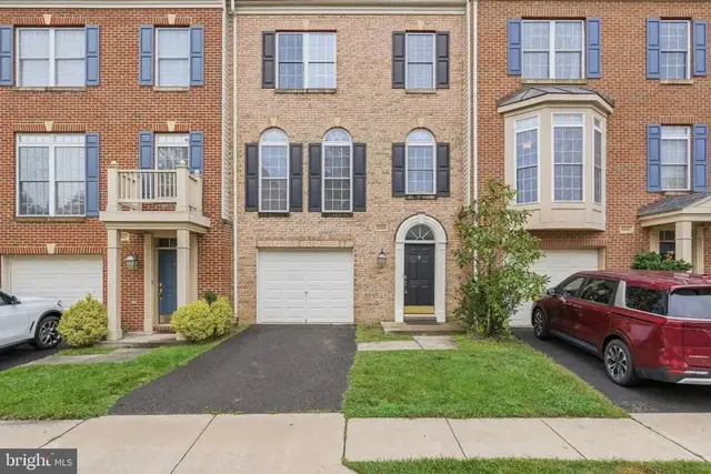 5329 Cupids Dart Dr, Centreville