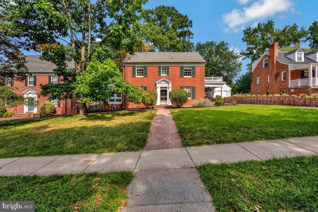 4102 Jefferson St, HYATTSVILLE