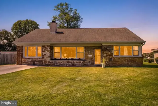 2116 Boxwood Dr, Broomall