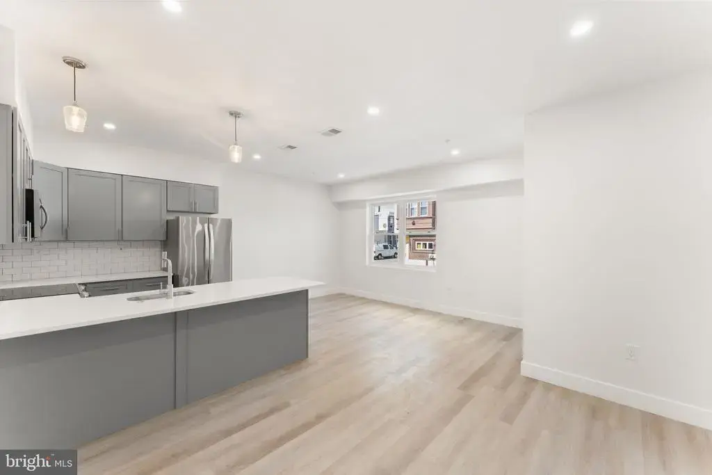 3500 Wharton St #104, PHILADELPHIA