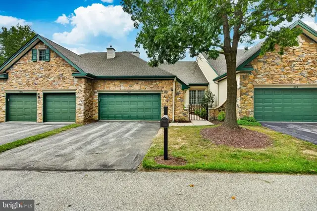 1641 Yardley Dr, West Chester