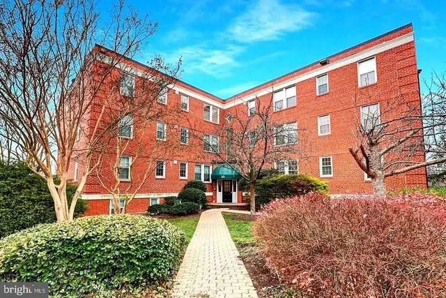 22 S Old Glebe Rd #2-d, Arlington
