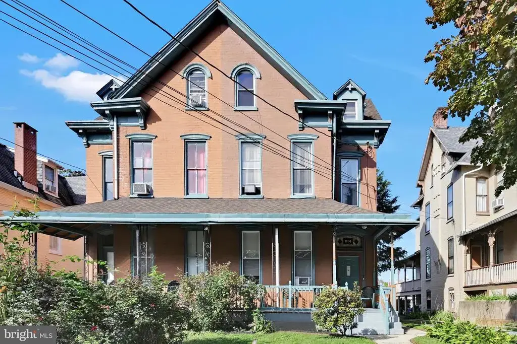 614 N 3rd St, READING