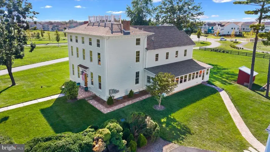 220 Nighthawk Dr, MIDDLETOWN