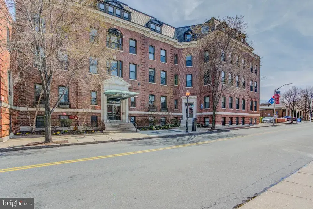 1211 Light St #208, BALTIMORE