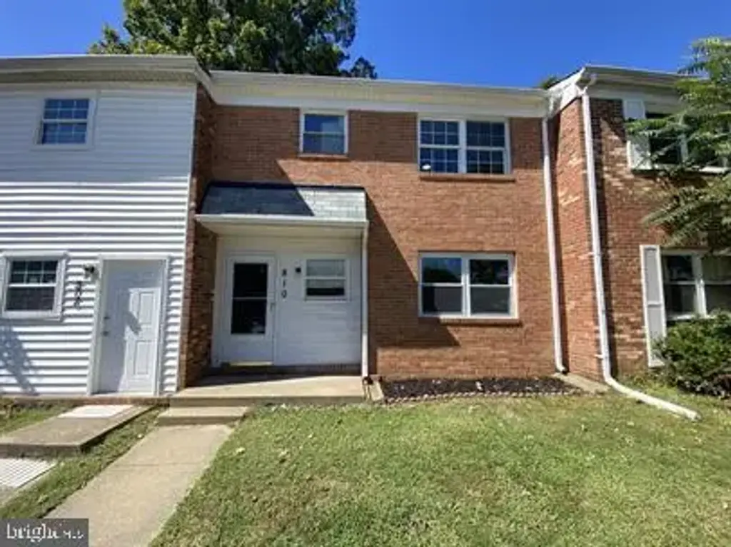 810 Sledgehammer Dr, FREDERICKSBURG