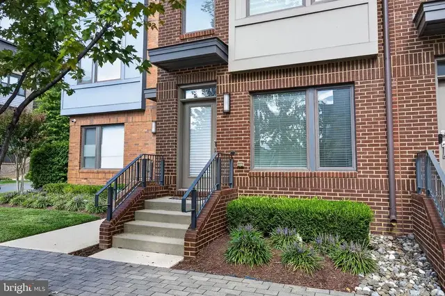 8087 Red Hook St, Rockville