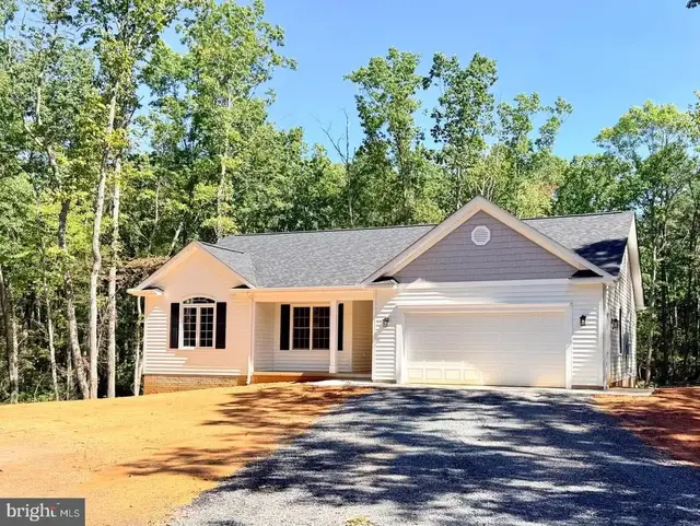 12256 Autumn Ridge Ln, Unionville