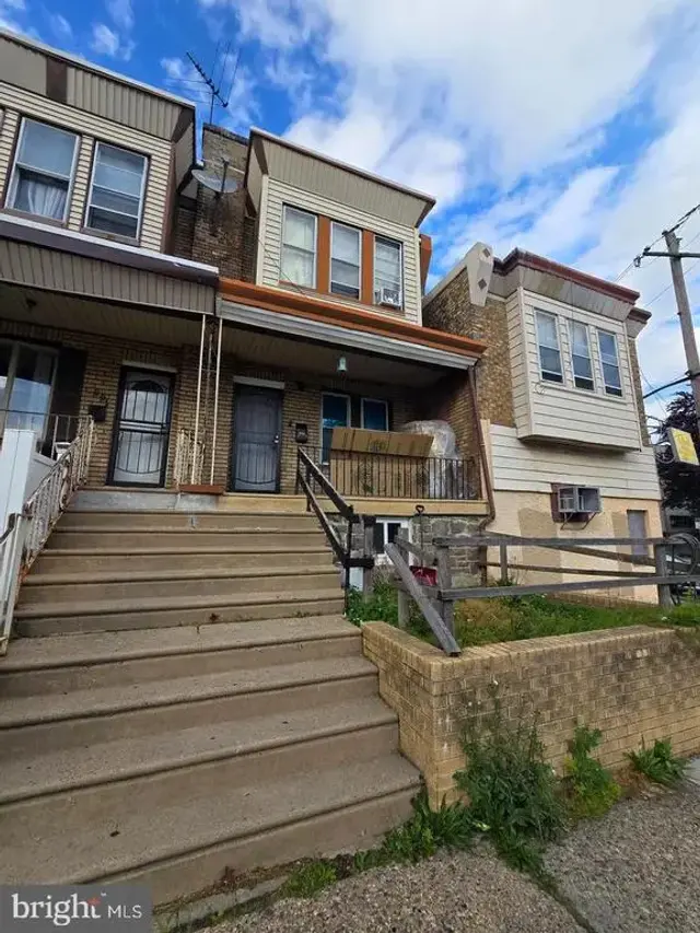 993 E Sanger St, Philadelphia