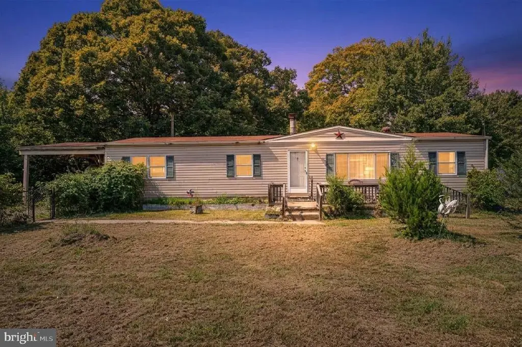 11840 Cherry Rd, FREDERICKSBURG