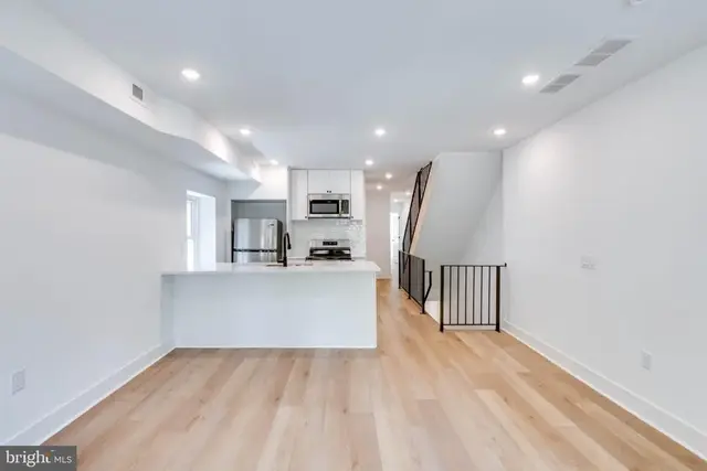 4327 Baltimore Ave #4-a, Philadelphia