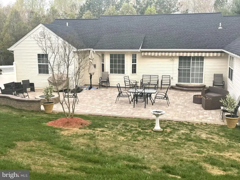 1032 Norfolk Dr Dr, LAPLATA
