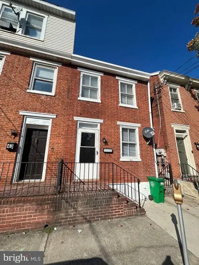 45 E North St, Carlisle
