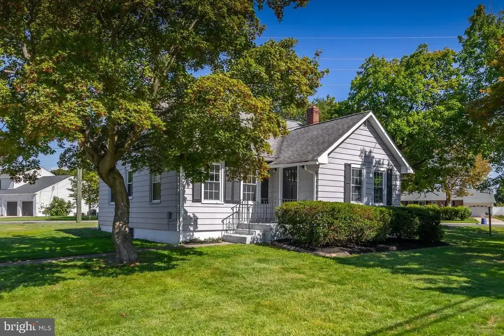 246 Harmony Rd, GIBBSTOWN