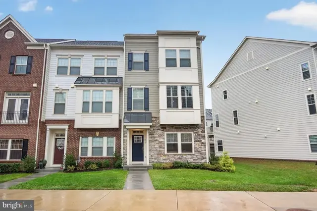 830 Sawback Sq Ne, Leesburg