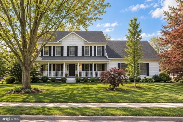 605 S Maple Ave S, Purcellville